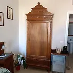 Della Rocca Di Camagna