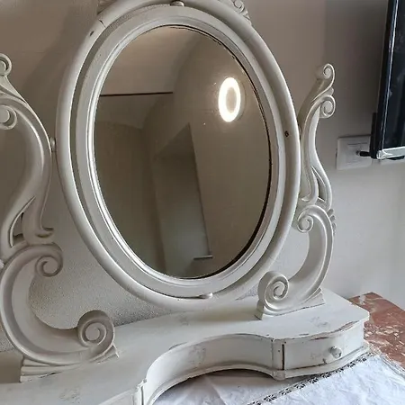 Della Rocca Di Camagna Mini-hôtel Camagna Monferrato